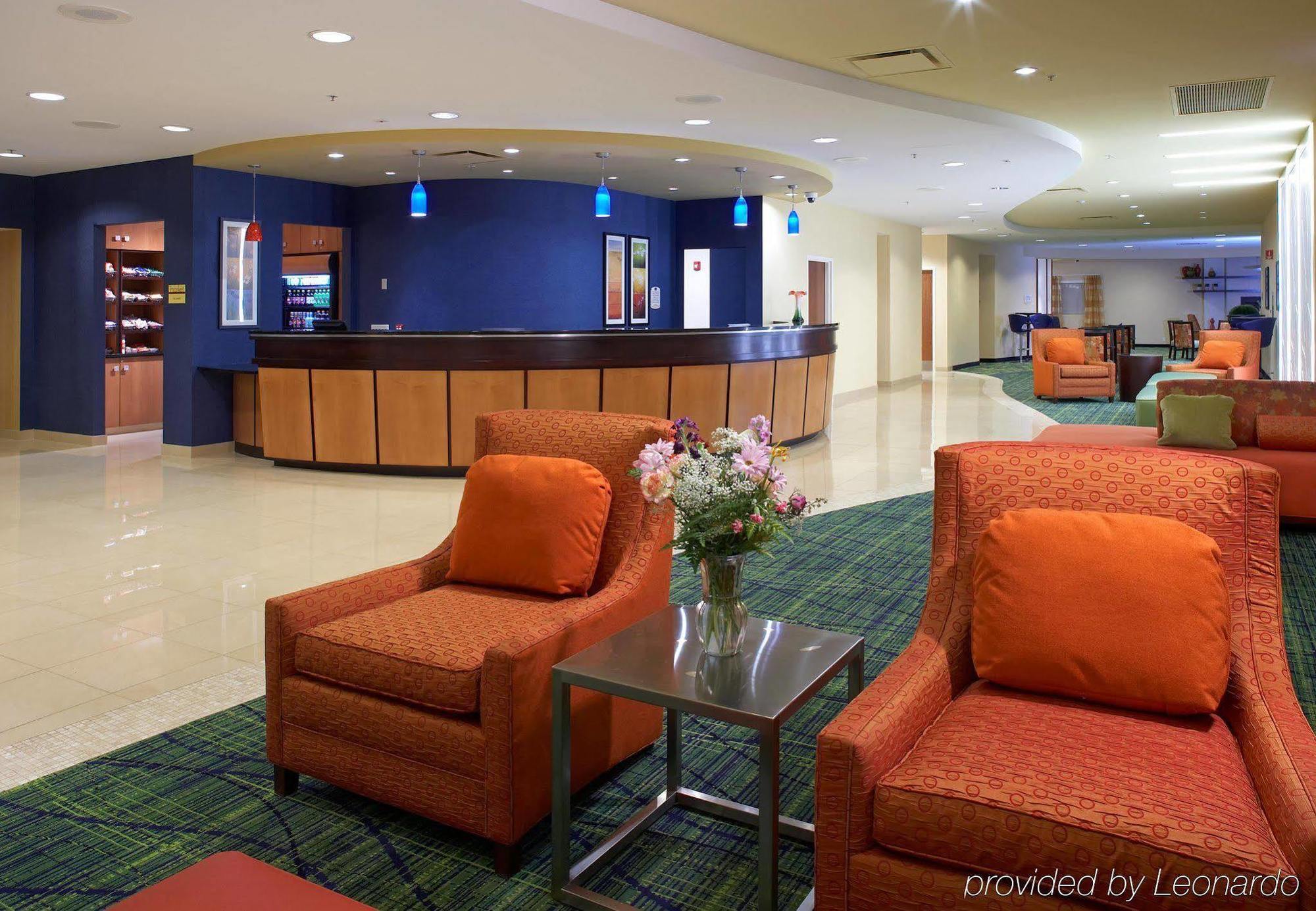 Fairfield Inn & Suites By Marriott Cleveland Бичвуд Интерьер фото