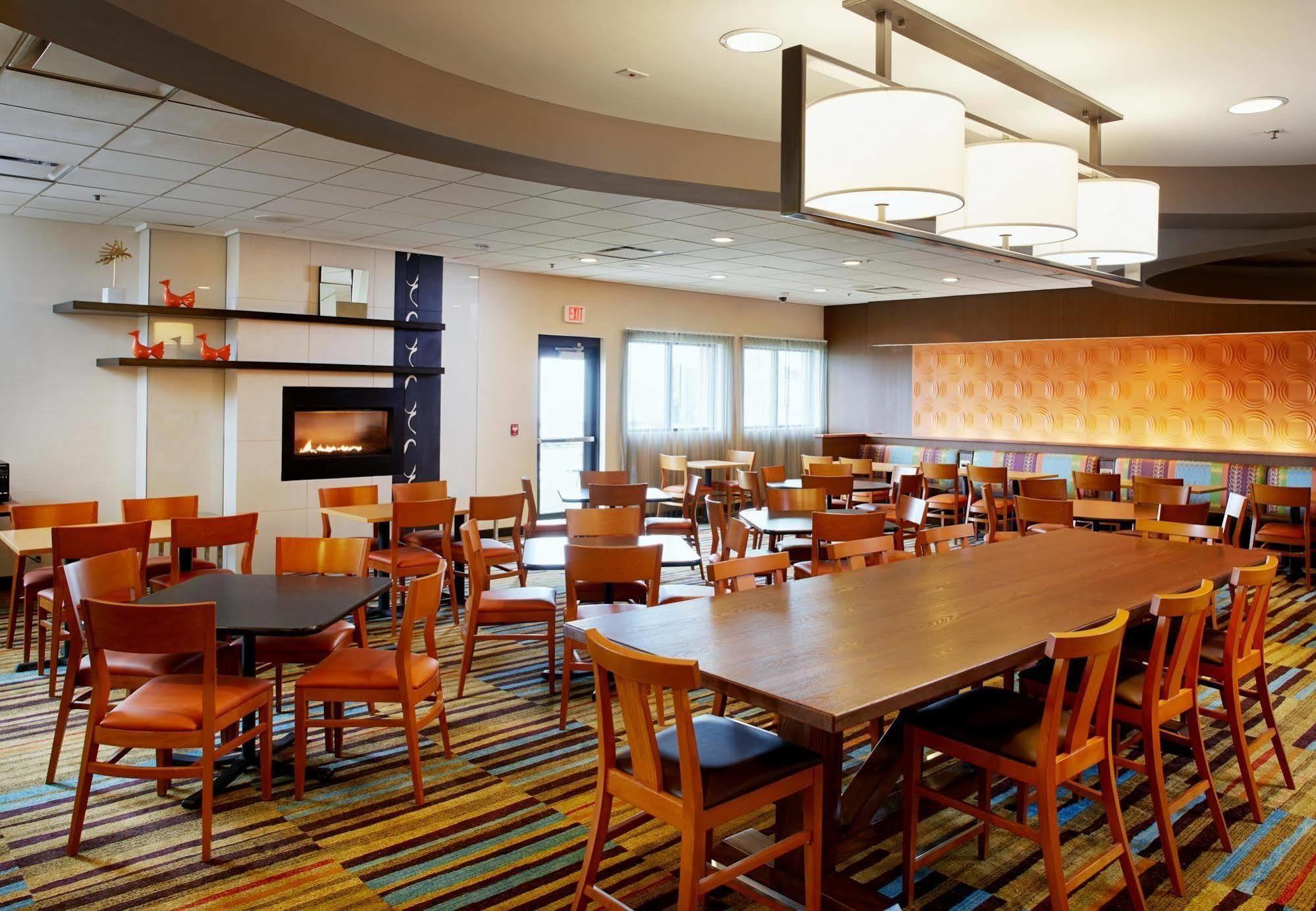Fairfield Inn & Suites By Marriott Cleveland Бичвуд Экстерьер фото